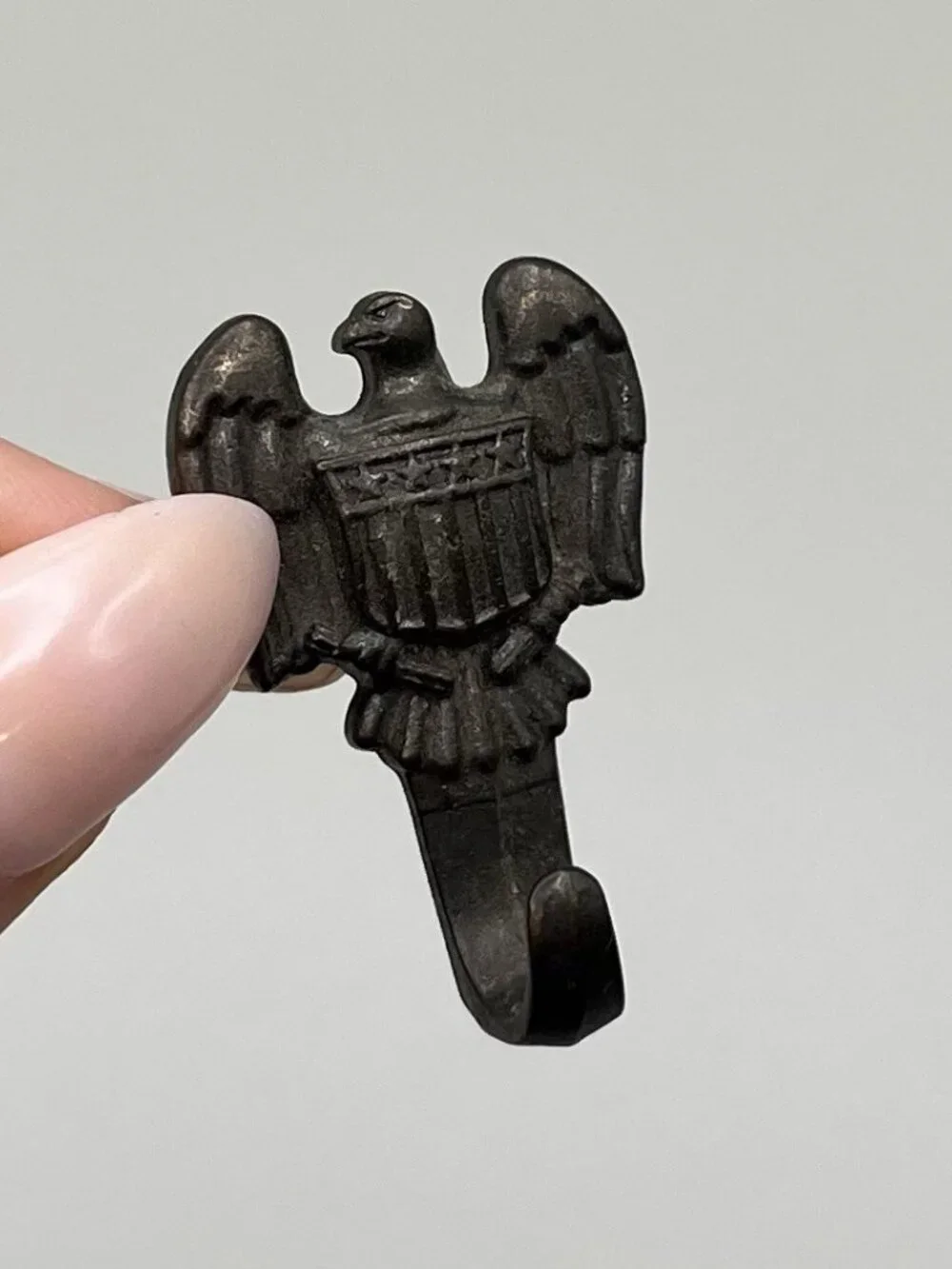 VTG 30s 40s Patriotic American Eagle Stick Pin Lapel Hook Great Seal Military